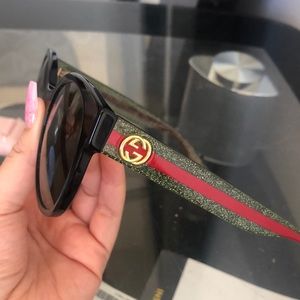 Authentic GUCCi sunglasses 🕶️